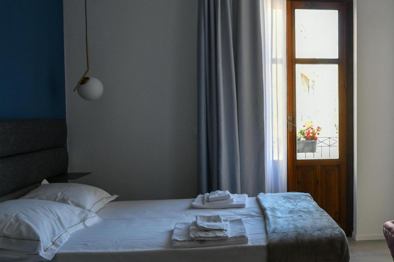 Dada Suites Catania Bagian luar foto